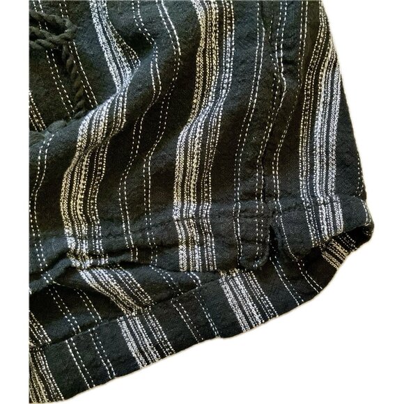 Briggs Women’s Shorts Black Striped Linen/Rayon Blend Elastic Waist Size S Boho - Picture 4 of 11